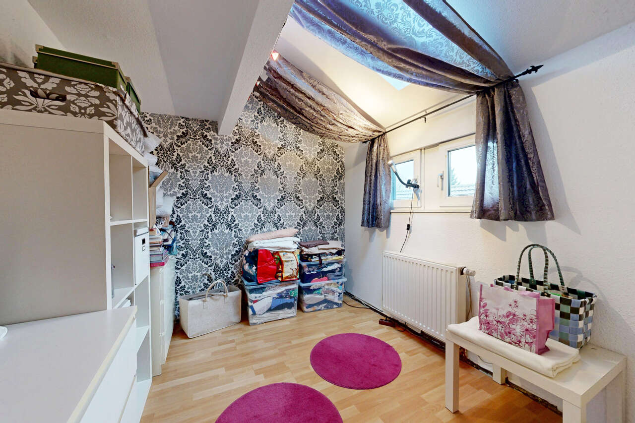 Immobilienmakler Baesweiler Zweifamilienhaus kaufen mit Immobilienbewertung