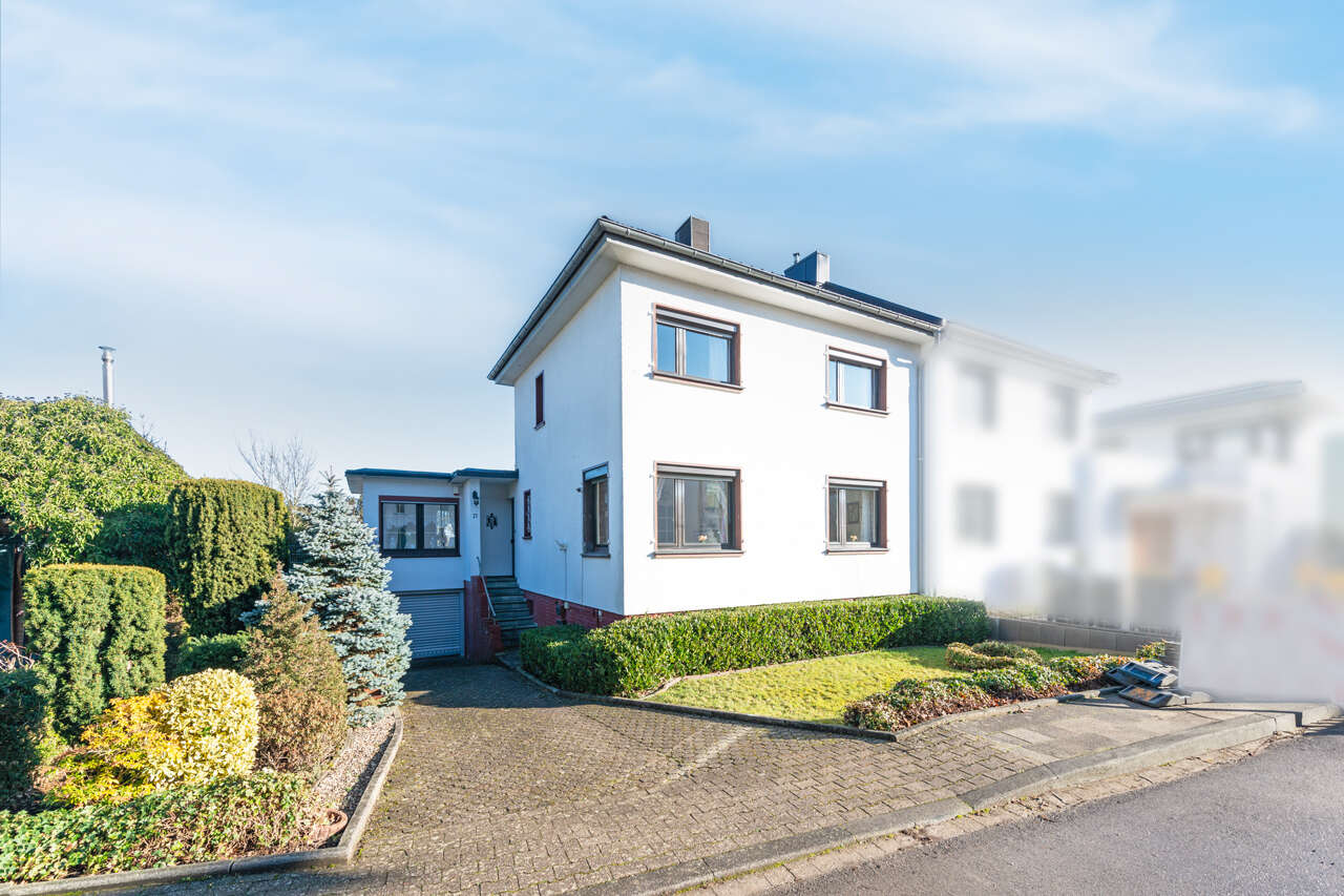 Immobilienmakler Aachen Einfamilienhaus kaufen mit Immobilienbewertung