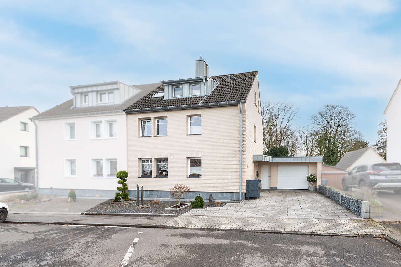 Immobilienmakler Eschweiler Doppelhaushälfte kaufen mit Immobilienbewertung