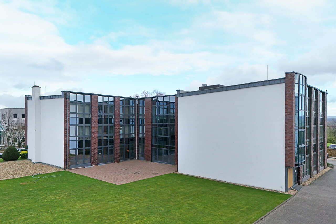 Immobilienmakler Aachen Bürohaus mieten mit Immobilienbewertung