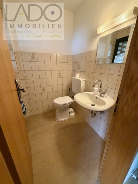 Einfamilienhaus Jülich mieten Phi: Gäste WC Immobilienmakler Jülich Einfamilienhaus mieten mit Immobilienbewertung