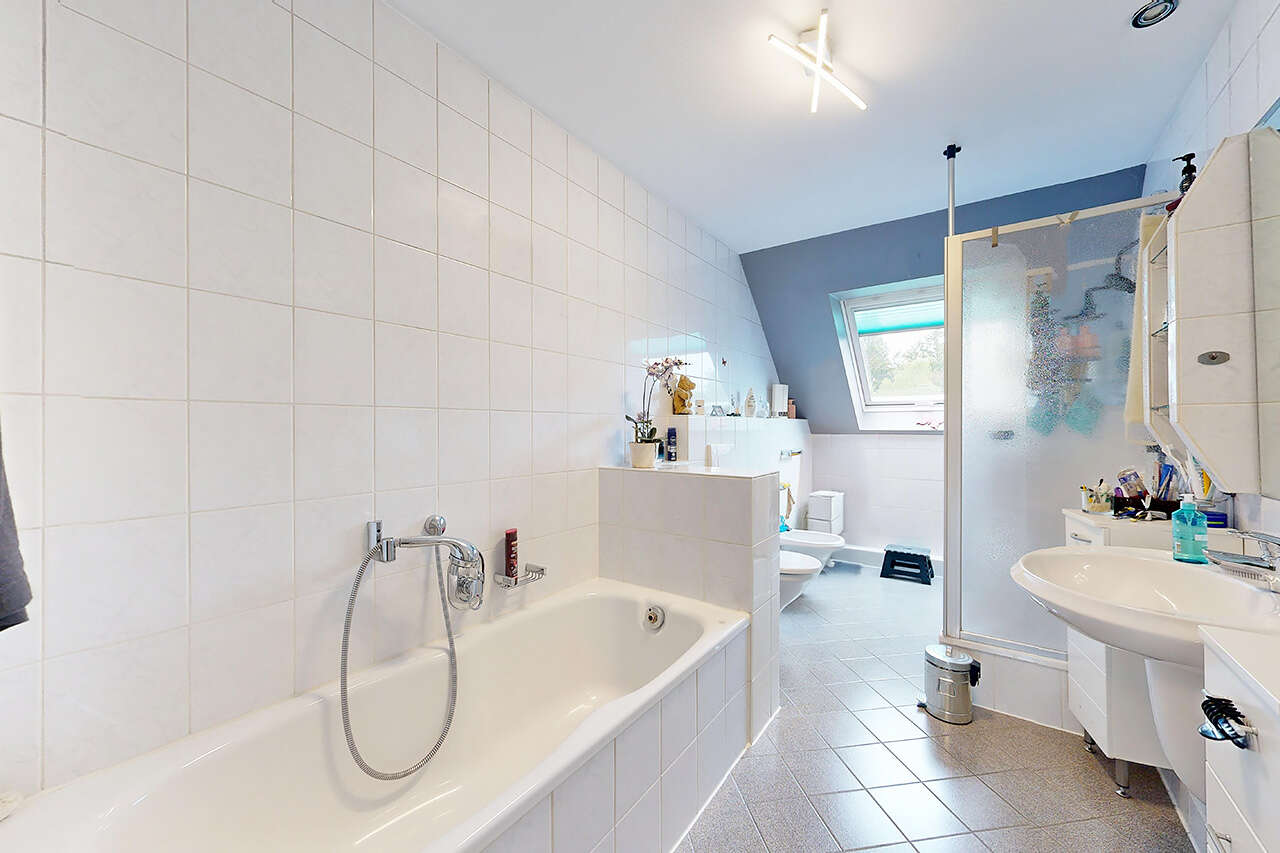 Einfamilienhaus Aachen kaufen Phi: Immobilien-Aachen-Haus-Kaufen-XY828-10 Immobilienmakler Aachen Einfamilienhaus kaufen mit Immobilienbewertung