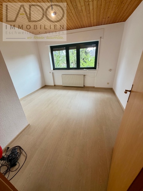 Einfamilienhaus Jülich mieten Phi: Büro Immobilienmakler Jülich Einfamilienhaus mieten mit Immobilienbewertung