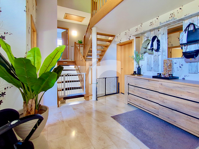 Villa HOMBOURG kaufen Phi Immobilienmakler HOMBOURG Villa kaufen mit Immobilienbewertung