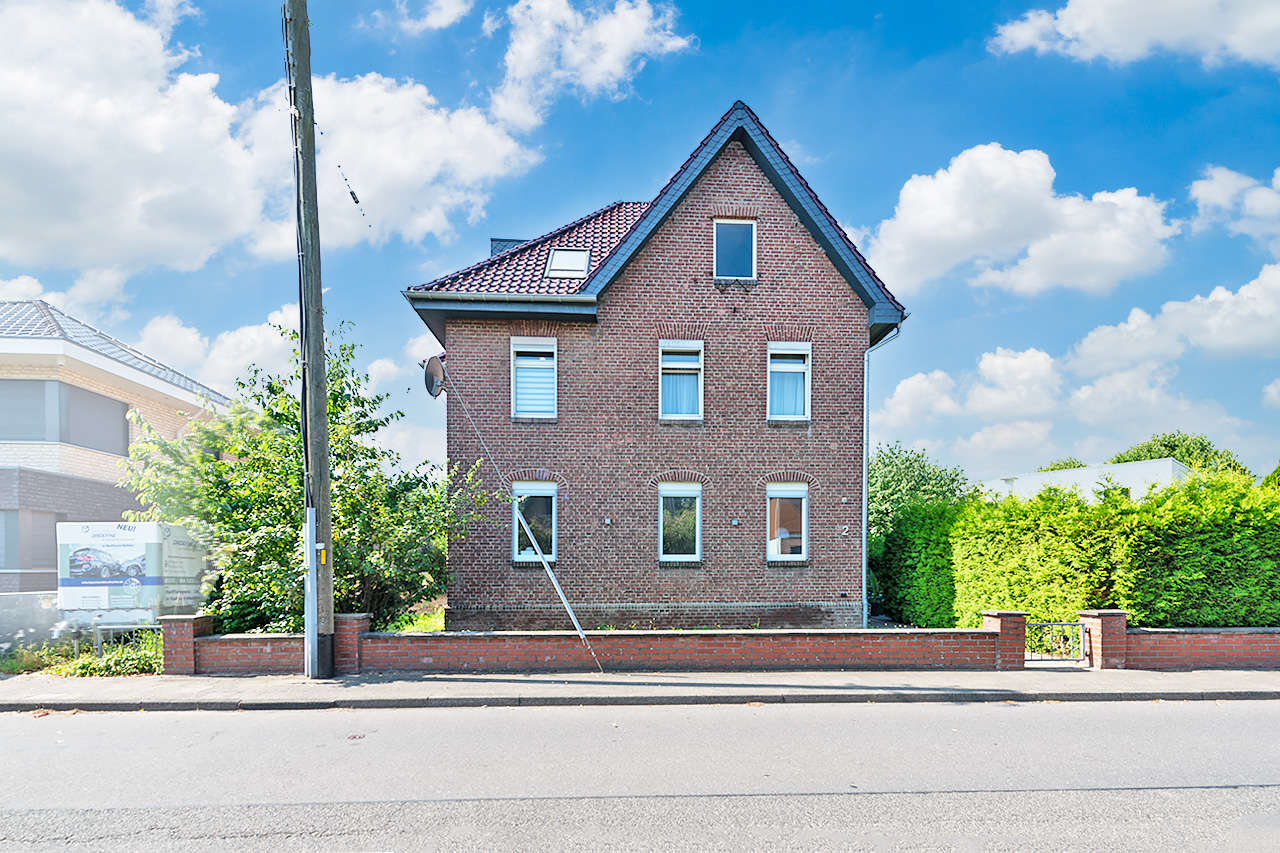 Zweifamilienhaus Selfkant kaufen Phi: Immobilien-Selfkant-Haus-Kaufen-UF828-15 Immobilienmakler Selfkant Zweifamilienhaus kaufen mit Immobilienbewertung