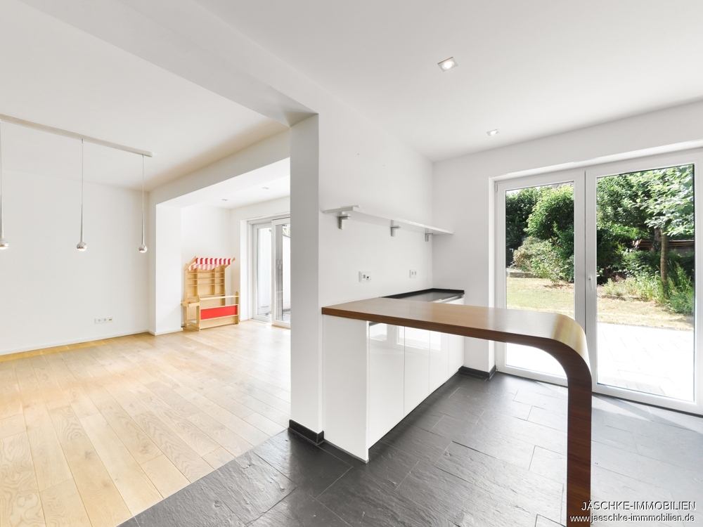 Reihenendhaus Aachen / Steinebrück kaufen Phi: Küche / Esszimmer Immobilienmakler Aachen / Steinebrück Reihenendhaus kaufen mit Immobilienbewertung