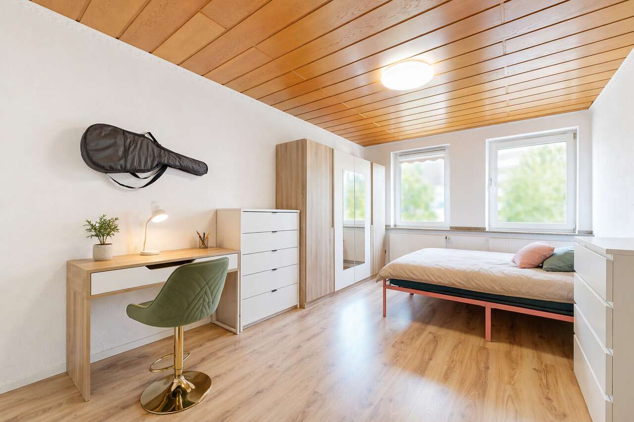 Wohn- und Geschäftshaus Düren kaufen Phi: Schlafzimmer bearbeitet Immobilienmakler Düren Wohn- und Geschäftshaus kaufen mit Immobilienbewertung