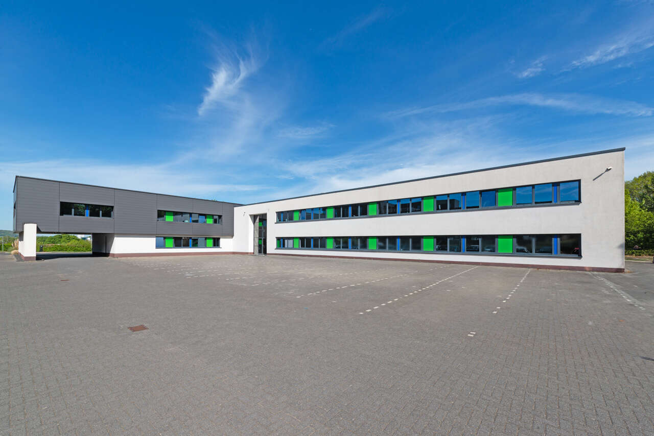 Bürogebäude Aachen kaufen Phi: Auf-der-Hüls-PHI-AACHEN-Bürokomplex-Miete-LZ772-Aussen1 Immobilienmakler Aachen Bürogebäude kaufen mit Immobilienbewertung