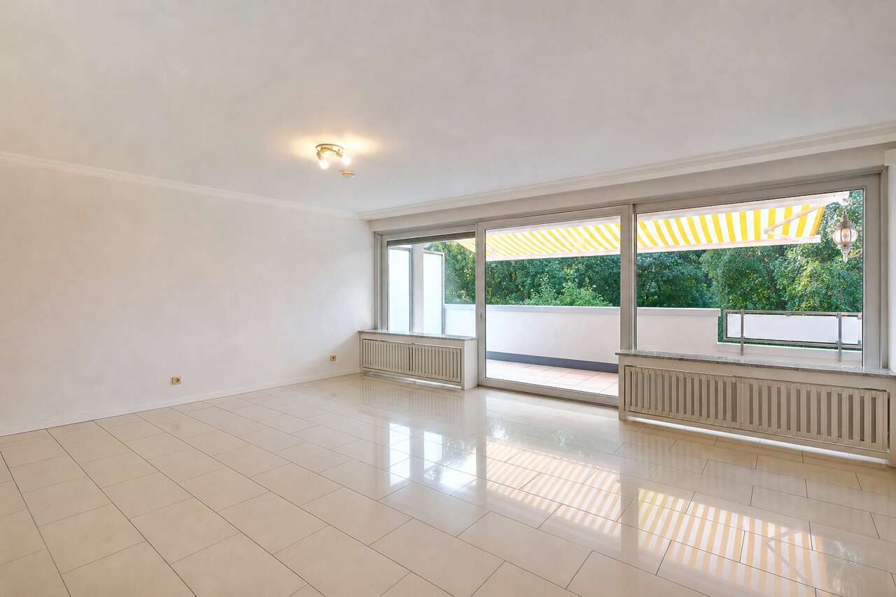 Etagenwohnung Aachen kaufen Phi: Wohnzimmer-06 Immobilienmakler Aachen Etagenwohnung kaufen mit Immobilienbewertung