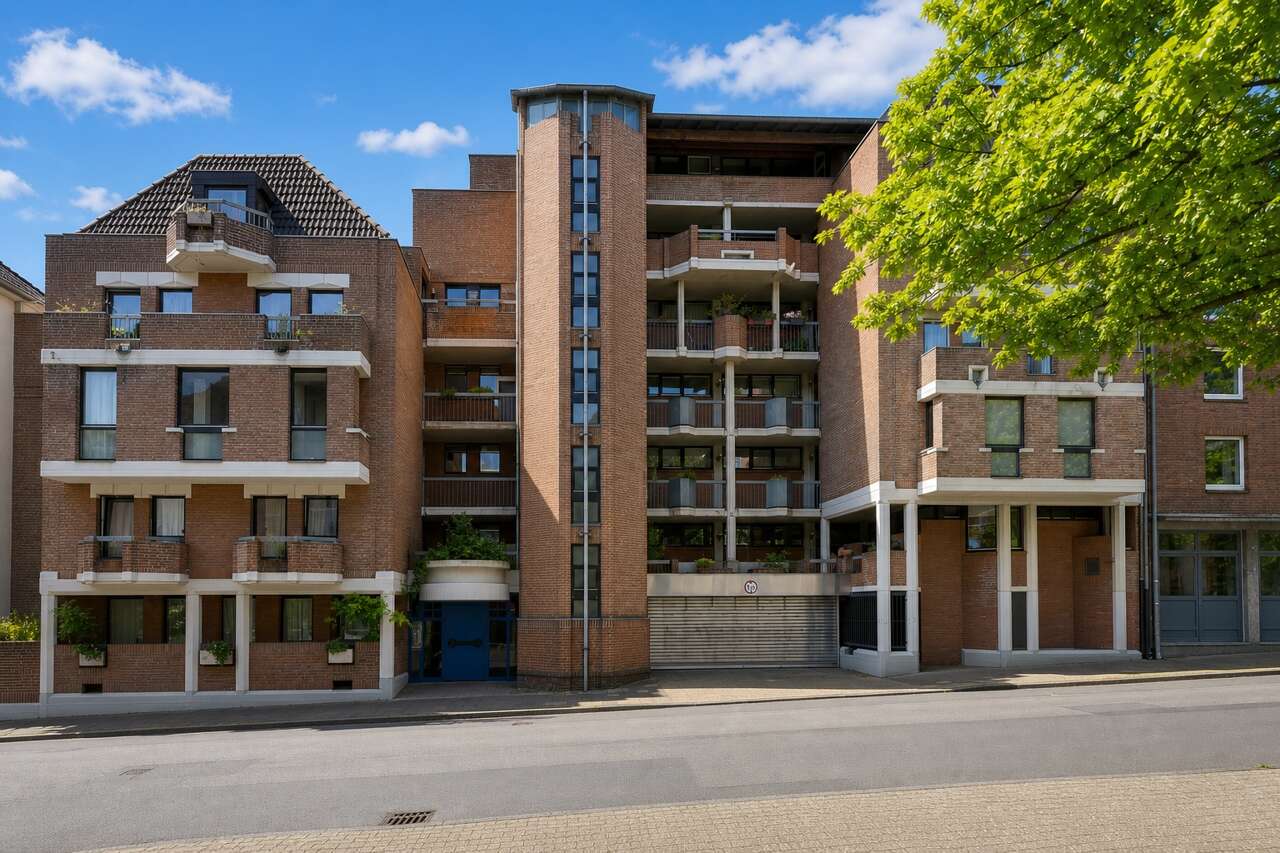 Etagenwohnung Aachen kaufen Phi: PHI Aachen-Aachen-Eigentumswohnung-Kauf-TJ480-Aussenansicht-04-v2 Immobilienmakler Aachen Etagenwohnung kaufen mit Immobilienbewertung