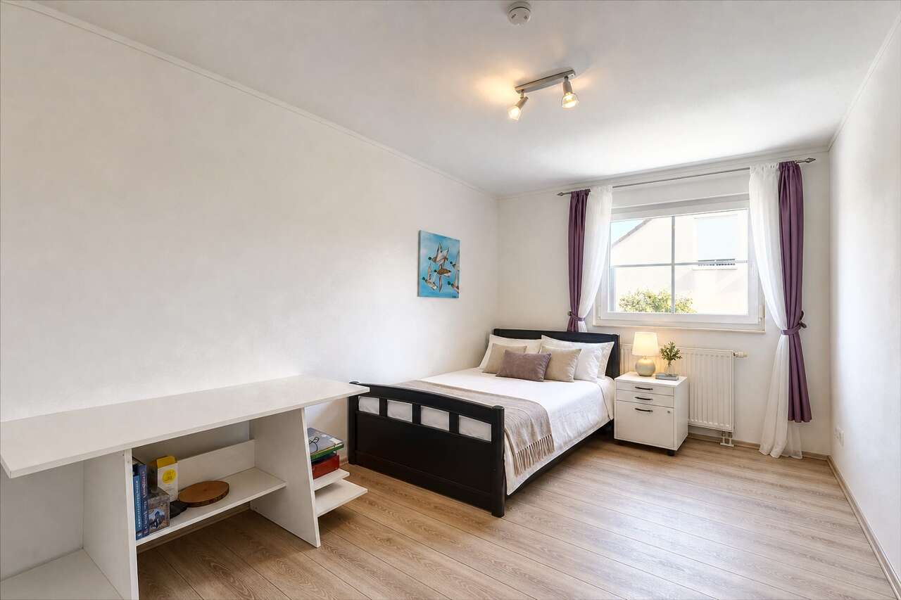 Reihenhaus Düren kaufen Phi: PHI Aachen-Düren-Einfamilienhaus-Kauf-VQ427-Schlafzimmer-01 Immobilienmakler Düren Reihenhaus kaufen mit Immobilienbewertung