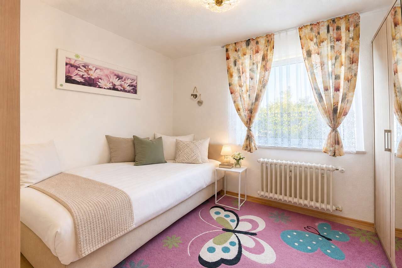 Wohn- und Geschäftshaus Aachen kaufen Phi: PHI Aachen-Aachen-Mehrfamilienhaus-Kauf-UA424-Kinderzimmer-01 Immobilienmakler Aachen Wohn- und Geschäftshaus kaufen mit Immobilienbewertung