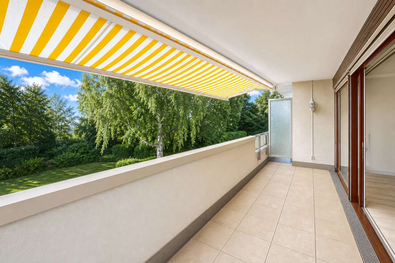 Etagenwohnung Aachen kaufen Phi: Balkon-02 Immobilienmakler Aachen Etagenwohnung kaufen mit Immobilienbewertung