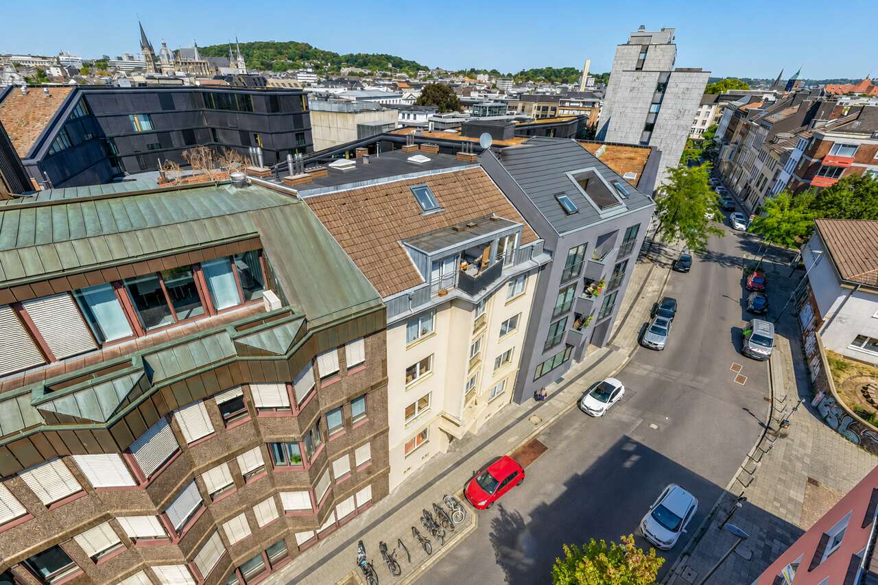 Maisonette-Wohnung Aachen kaufen Phi: Immobilien-Aachen-ETW-Kaufen-FD988.4-Drohne-01 Immobilienmakler Aachen Maisonette-Wohnung kaufen mit Immobilienbewertung