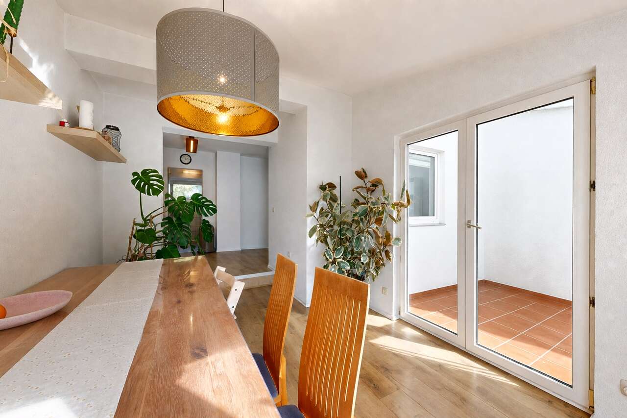 Reihenmittelhaus Alsdorf kaufen Phi: Wohnzimmer-12 Immobilienmakler Alsdorf Reihenmittelhaus kaufen mit Immobilienbewertung