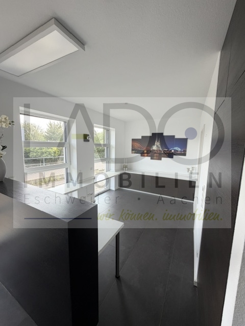 Bürofläche Eschweiler / Weisweiler mieten Phi: Empfangsbereich Immobilienmakler Eschweiler / Weisweiler Bürofläche mieten mit Immobilienbewertung