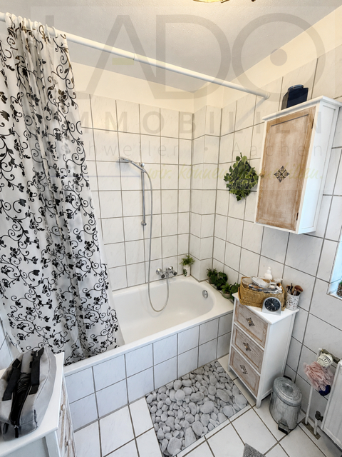 Reihenmittelhaus Eschweiler / Kinzweiler kaufen Phi: Badezimmer Immobilienmakler Eschweiler / Kinzweiler Reihenmittelhaus kaufen mit Immobilienbewertung
