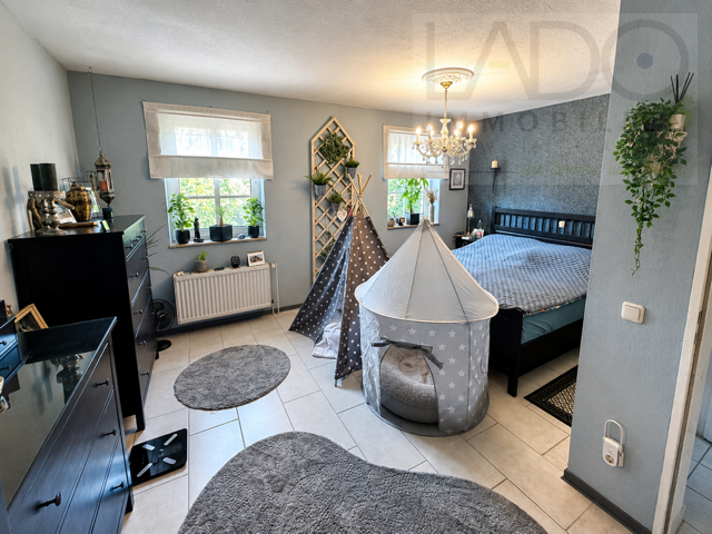 Reihenmittelhaus Eschweiler / Kinzweiler kaufen Phi: Schlafzimmer Immobilienmakler Eschweiler / Kinzweiler Reihenmittelhaus kaufen mit Immobilienbewertung