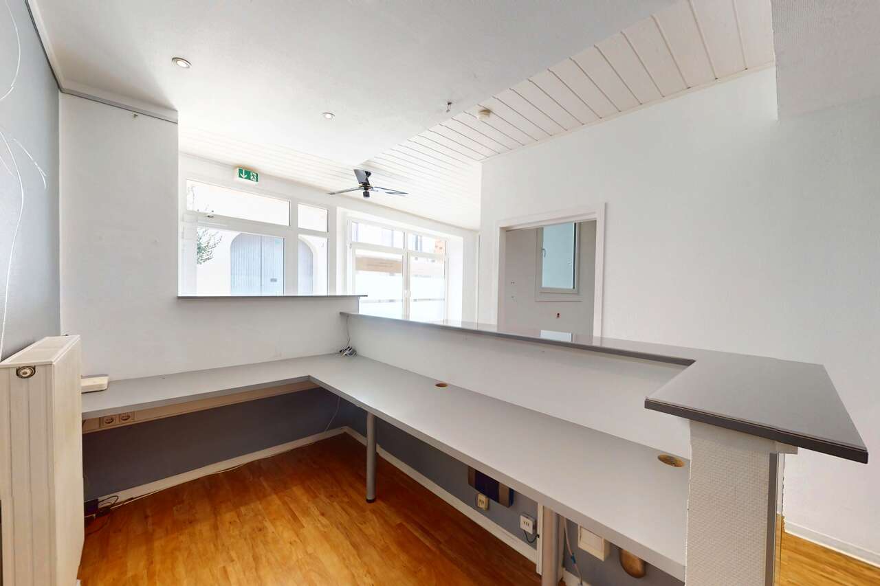 Haus Titz kaufen Phi: PHI Aachen-Titz-Gewerbe-Kauf-ZY921-Wohnzimmer-01 Immobilienmakler Titz Haus kaufen mit Immobilienbewertung