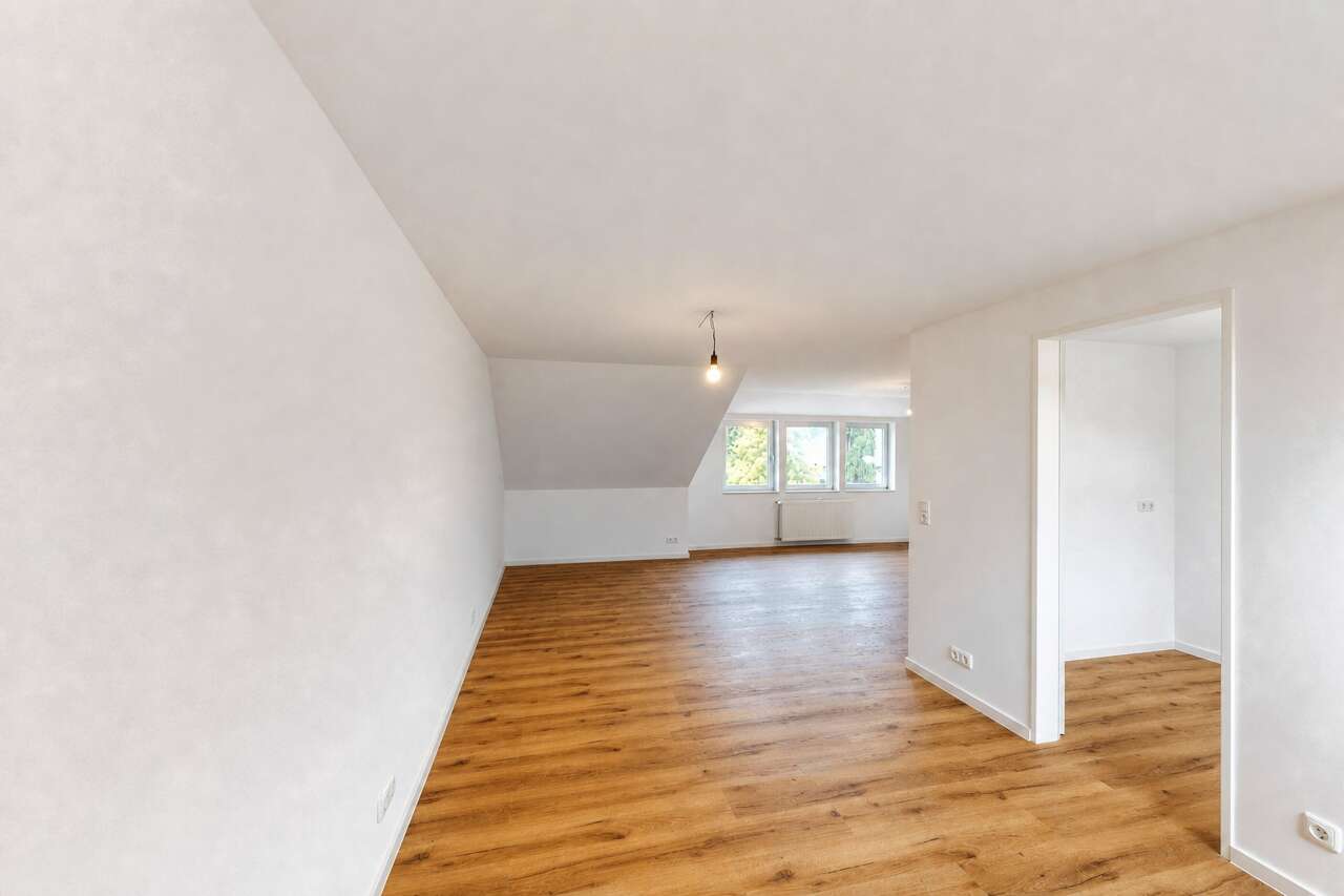 DG-Wohnung Eschweiler mieten Phi: PHI Aachen-Eschweiler-Eigentumswohnung-Miete-M-CI442.DG-Wohnzimmer-08 Immobilienmakler Eschweiler DG-Wohnung mieten mit Immobilienbewertung