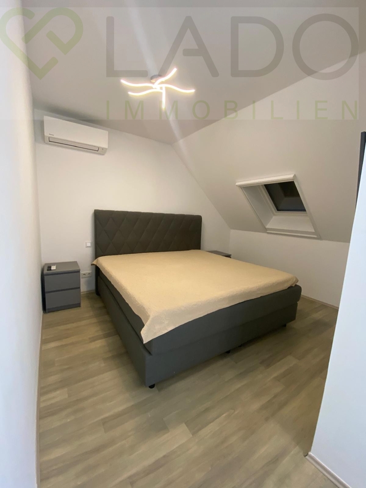 Einfamilienhaus Inden kaufen Phi: Elternschlafzimmer Bild 1 Immobilienmakler Inden Einfamilienhaus kaufen mit Immobilienbewertung