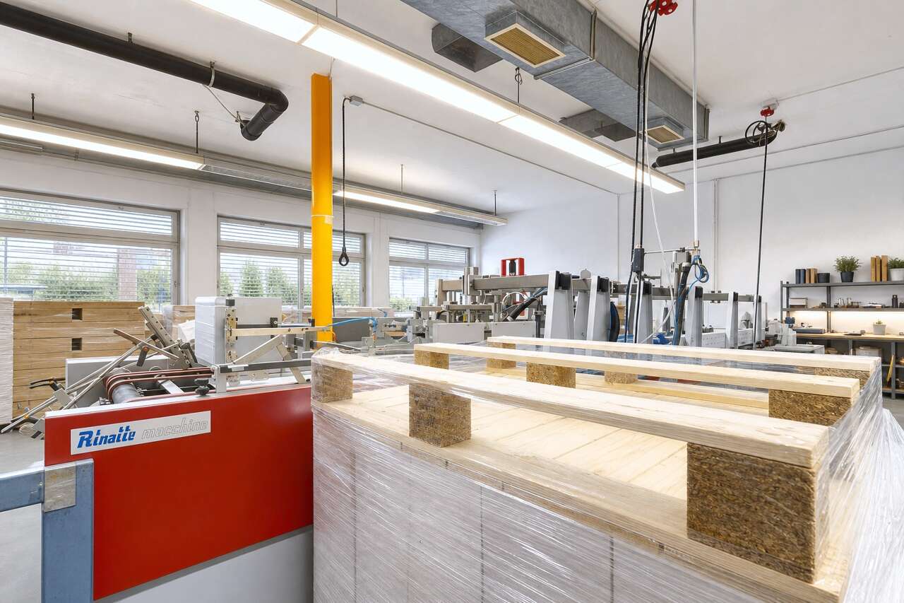 Lager Herzogenrath kaufen Phi: PHI Aachen-Herzogenrath-Gewerbe-Kauf-ZG755-Werkstatt-02 Immobilienmakler Herzogenrath Lager kaufen mit Immobilienbewertung