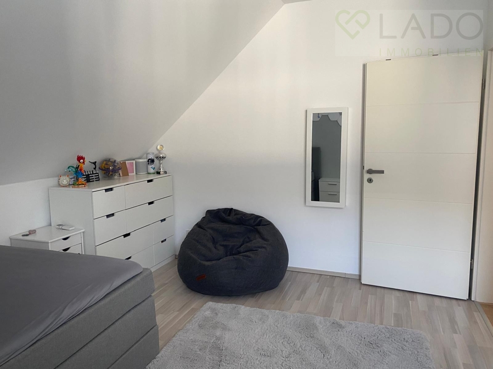 Einfamilienhaus Inden kaufen Phi: Bild 2 Kind 2 Immobilienmakler Inden Einfamilienhaus kaufen mit Immobilienbewertung