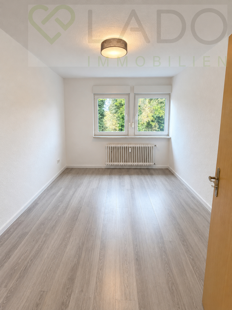 DG-Wohnung Eschweiler / Nothberg mieten Phi: Schlafzimmer 2 Immobilienmakler Eschweiler / Nothberg DG-Wohnung mieten mit Immobilienbewertung