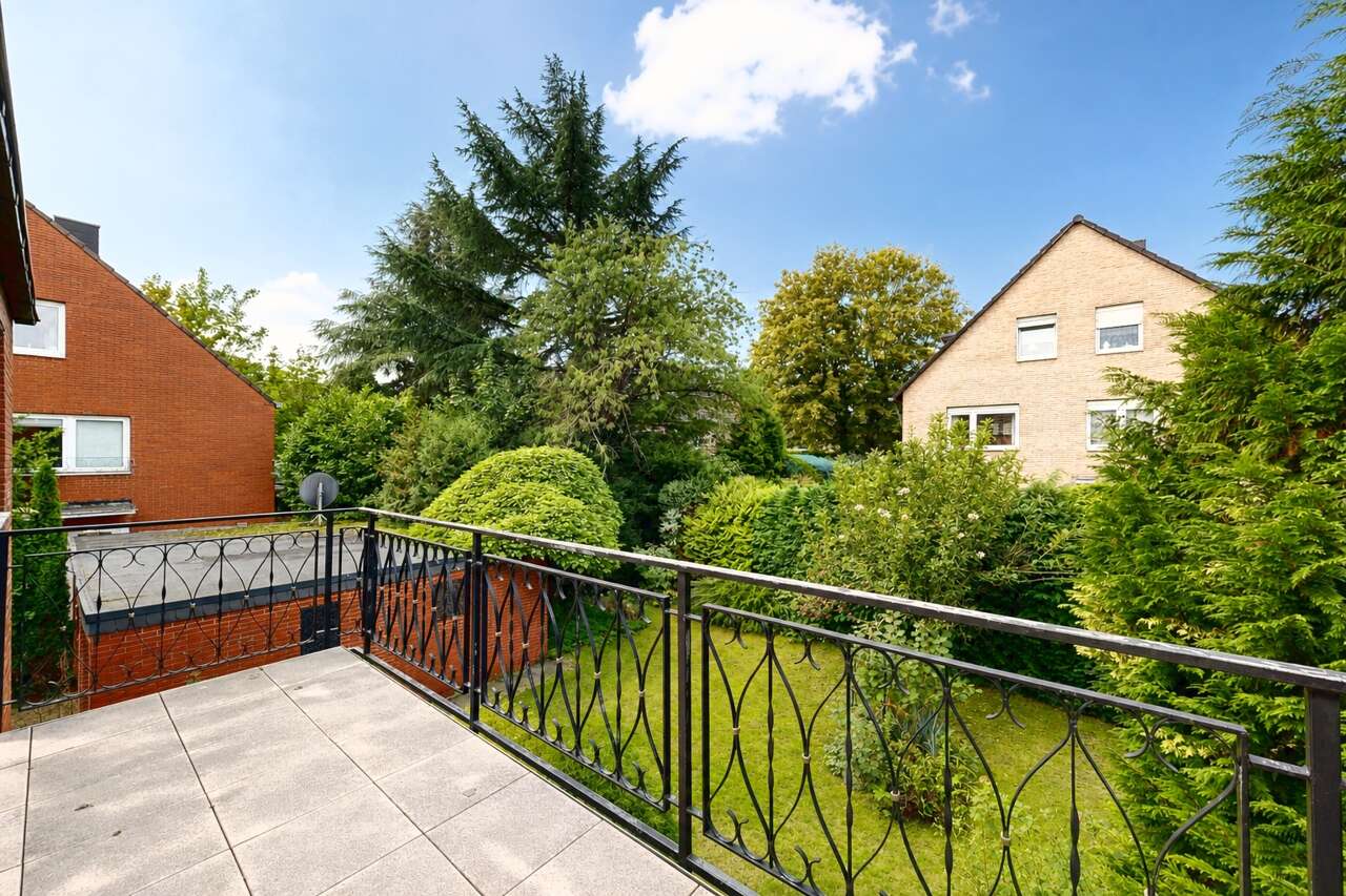 Einfamilienhaus Aachen kaufen Phi: PHI Aachen-Aachen-Einfamilienhaus-Kauf-PI100-Garten-01 Immobilienmakler Aachen Einfamilienhaus kaufen mit Immobilienbewertung