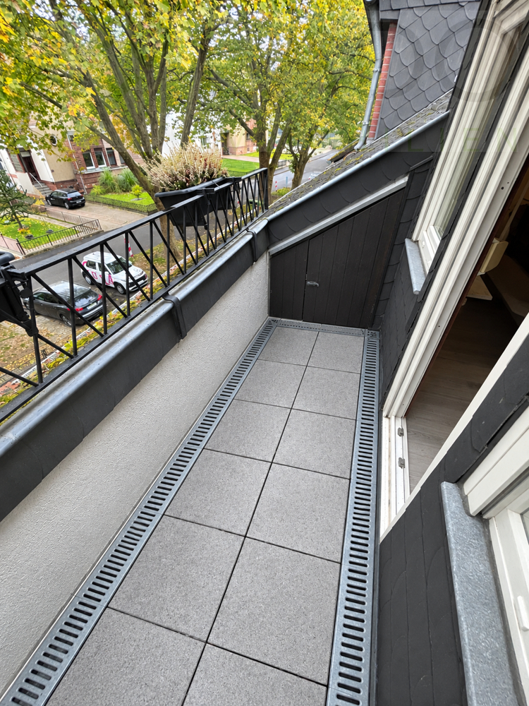 DG-Wohnung Eschweiler / Nothberg mieten Phi: Balkon Immobilienmakler Eschweiler / Nothberg DG-Wohnung mieten mit Immobilienbewertung
