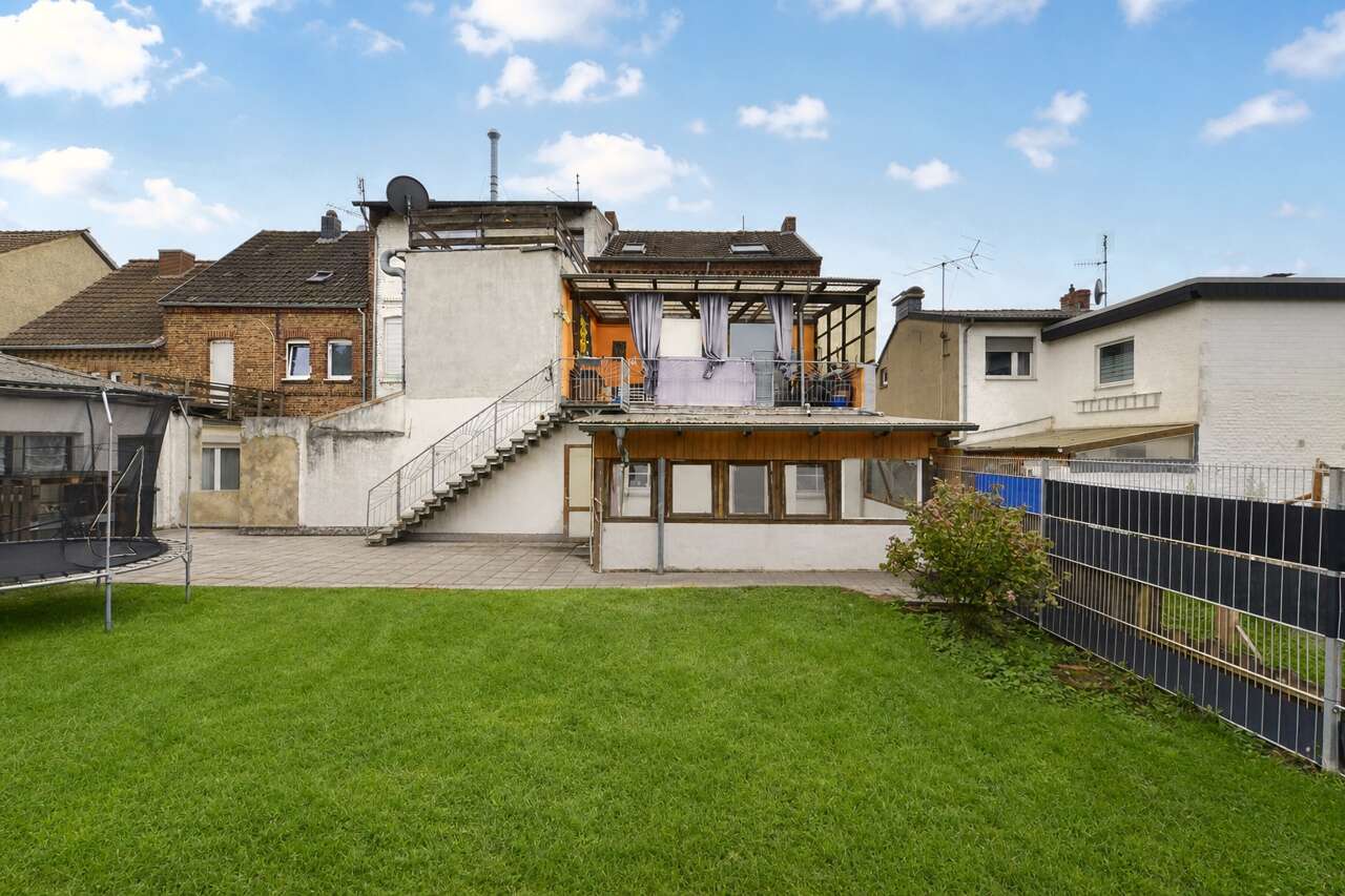 Immobilienmakler Elsdorf Zweifamilienhaus kaufen mit Immobilienbewertung