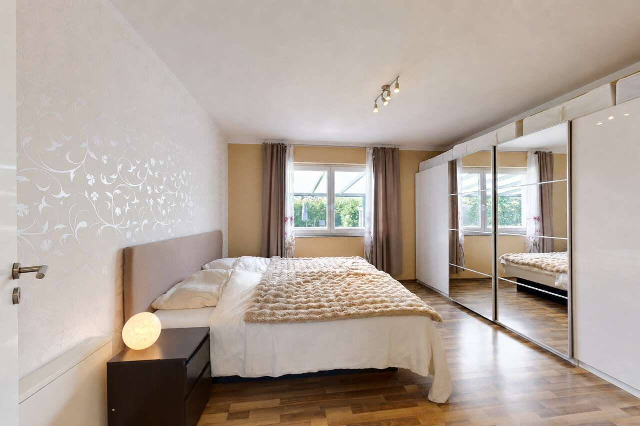 Einfamilienhaus Aachen kaufen Phi: PHI Aachen-Aachen-Mehrfamilienhaus-Kauf-UH879-Schlafzimmer-07 Immobilienmakler Aachen Einfamilienhaus kaufen mit Immobilienbewertung