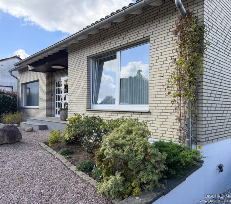 Immobilienmakler Herzogenrath / Merkstein Einfamilienhaus kaufen mit Immobilienbewertung