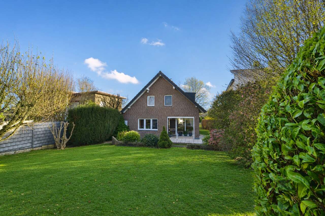 Einfamilienhaus Aachen kaufen Phi: PHI Aachen-Aachen-Einfamilienhaus-Kauf-ML481-Garten-02 Immobilienmakler Aachen Einfamilienhaus kaufen mit Immobilienbewertung
